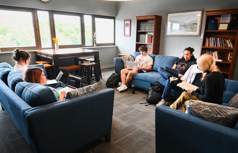 Students studying in the English student lounge