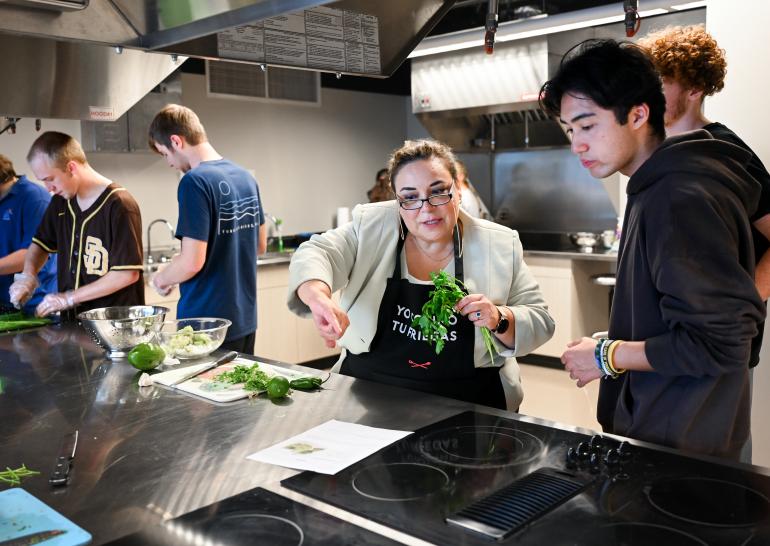 Students make Latin American cuisines