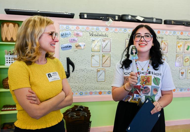 UTC student teaching at an elementary school