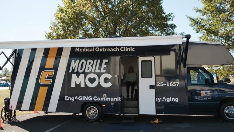 MobileMOC Van Picture