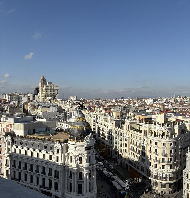 Madrid skyline with Metropolis Building