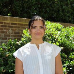 Isabella Charnley Headshot