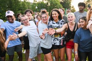 UTC students at Oak Street Roast