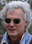 Mark Schorr headshot