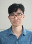 Wang-Yong Yang headshot