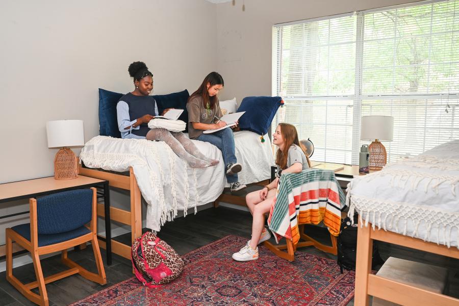 Main Housing Page Picture Main Housing Page Picture
