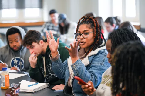 UTC Economics students in class